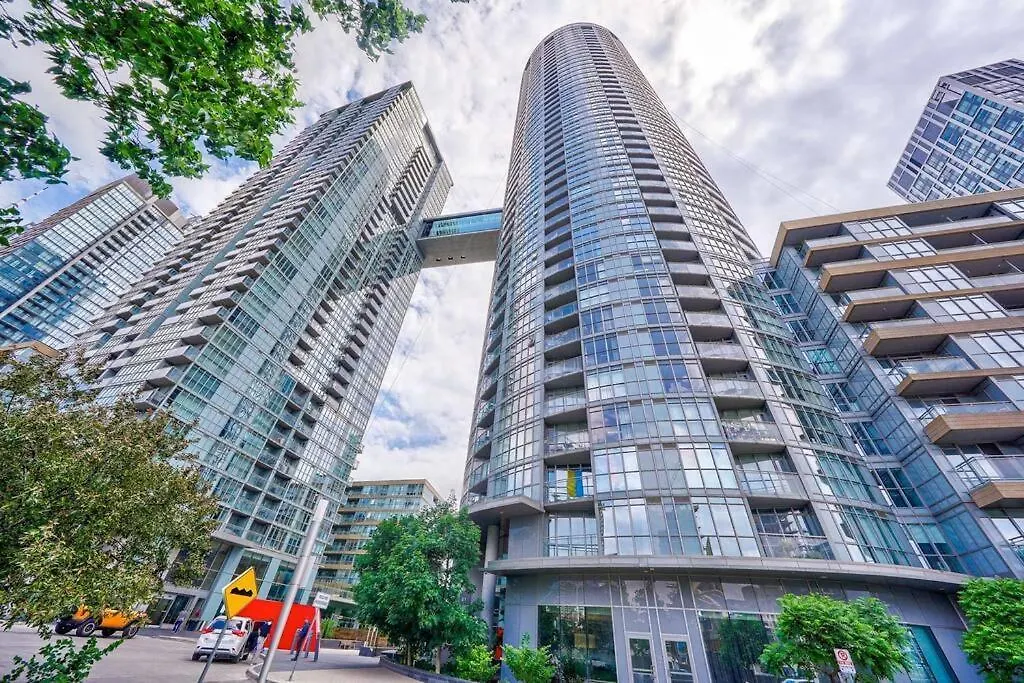 Apartment Entertainment District 1 Bedroom Free Parking Dt Toronto